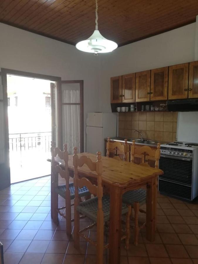 Dimitrakis Apartments Kassiopi Dış mekan fotoğraf