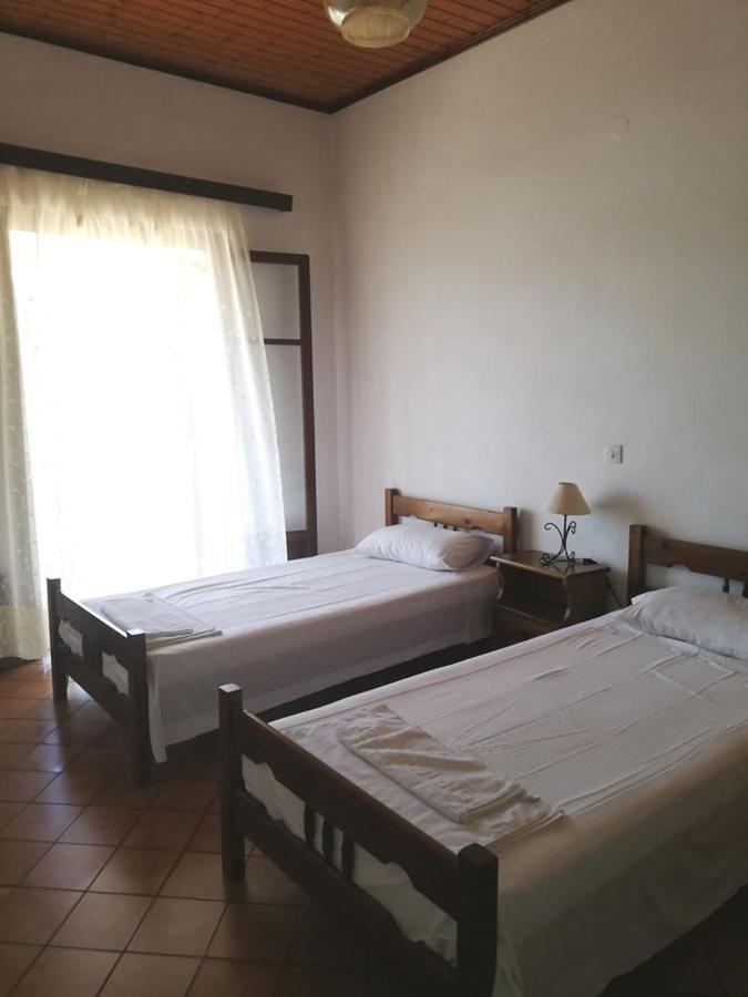 Dimitrakis Apartments Kassiopi Dış mekan fotoğraf